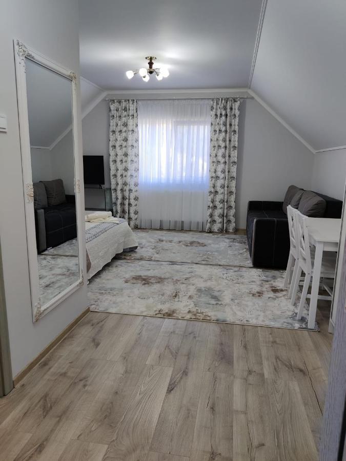Vizuina Lupului Hotel Gura Humorului Bagian luar foto